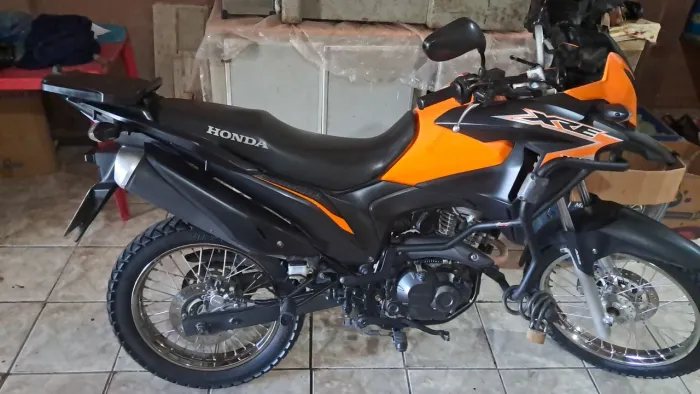 Honda XRE 190, único dono , bem conservada