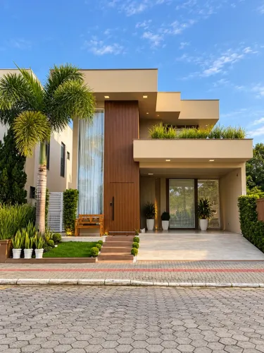 CASA CONDOMÍNIO FECHADO PIÇARRAS