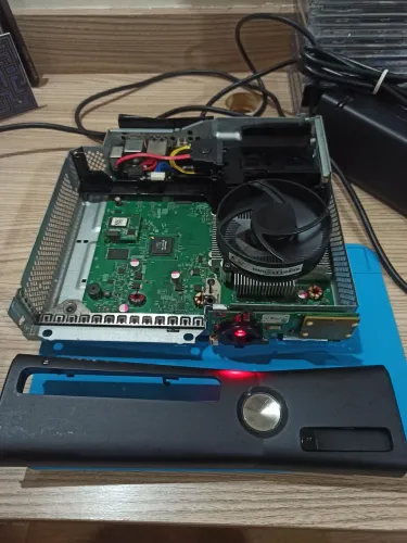 Xbox 360 Slim Lindão - Não dá imagem