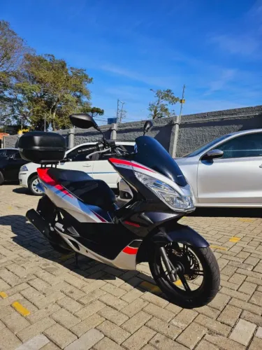 PCX top