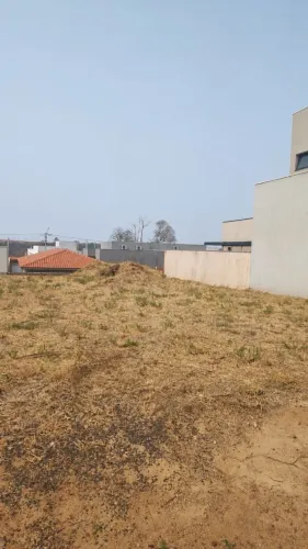 Terreno ilha 266m2 - Cndomínio Verona - Brodowski