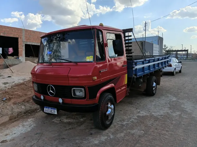 Mercedes-Benz 180-D Pick-up/furgão 2.4 Diesel 1978