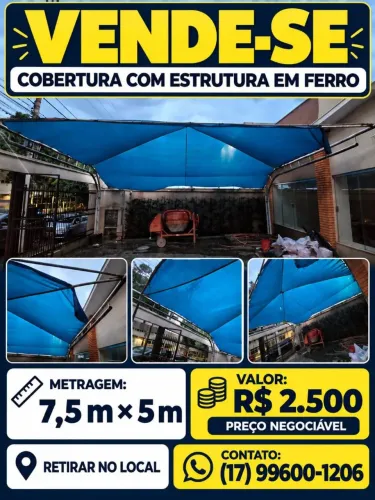 Cobertura com estrutura em ferro
