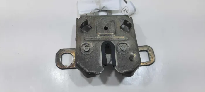 Fechadura Capo Fiat Strada Freedom 1.3 2021 V2298