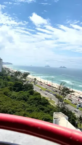 Quarto e Sala Vista Mar e Lagoa
