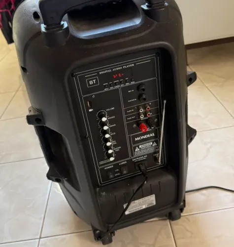 Caixa Mondial 550W