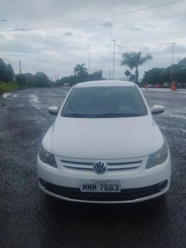 Volkswagen Voyage Comf/highli. 1.6 MI T.flex 8V 4P 2013