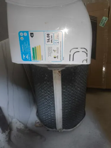 Ar condicionado semi novo