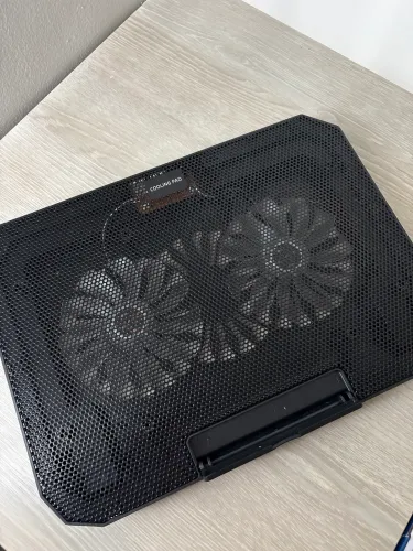 Suporte para notebook com resfriamento