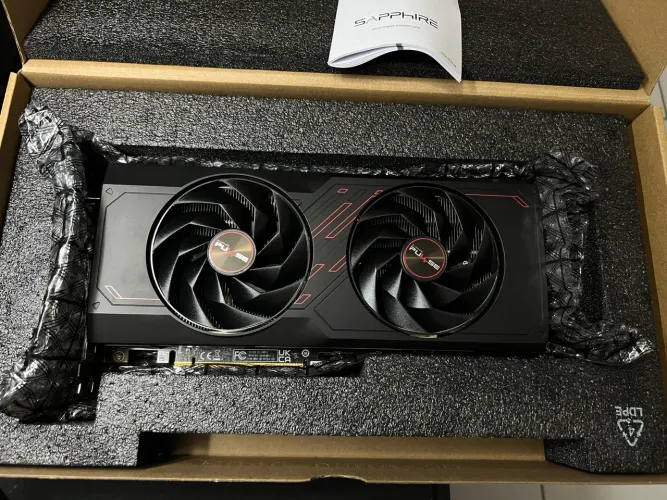 RX 7800XT 16 GB