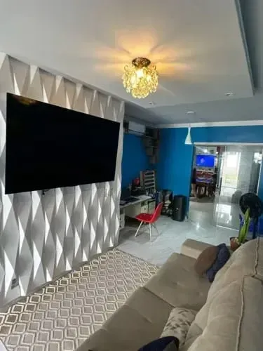 Vendo casa no Cond. Rios do Pará, c/ 2 quartos, 1 banheiro, sala/jantar, cozinha e 1 vaga.