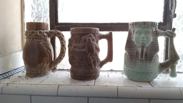 7 Canecas de louças