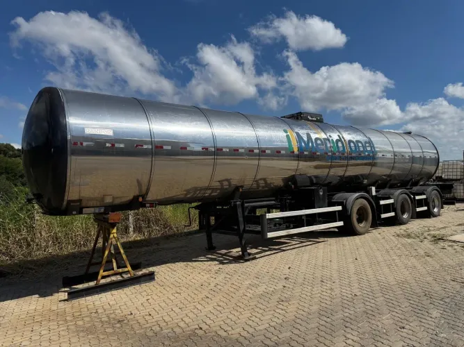 Carreta Tanque Inox Randon 2012 39.000L 3 Eixos - Excelente Estado