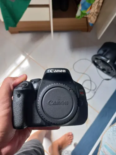 Cânon T3i