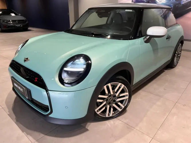 Mini Cooper Cabrio S 2.0 16V Aut. 2025