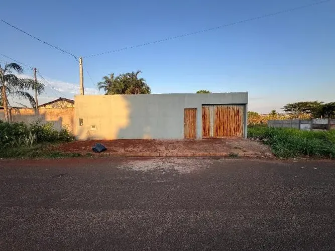 Casa de leilão em SATELITE ANDRADINA / ITUIUTABA / MG | Leilão SFI - Edital Único