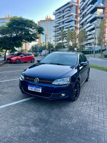 Volkswagen Jetta Highline 2.0 TSI 16V 4P Tiptronic 2013