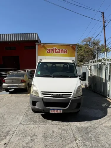vendo iveco daily 55c16 baú