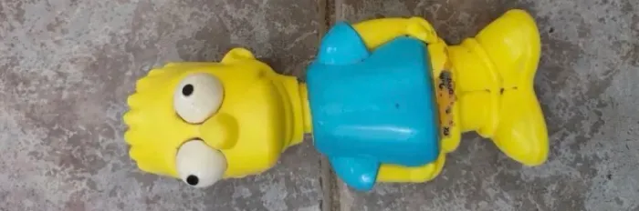 Boneco Bart Simpson anos 90 frasco de shampoo