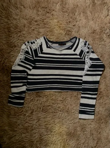 Roupas de brechó no precinho