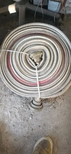 Mangueira de Incêndio (Usada) completa vencida - Lote 5 de 15 m e 2 de 30 m 12,00 o metro