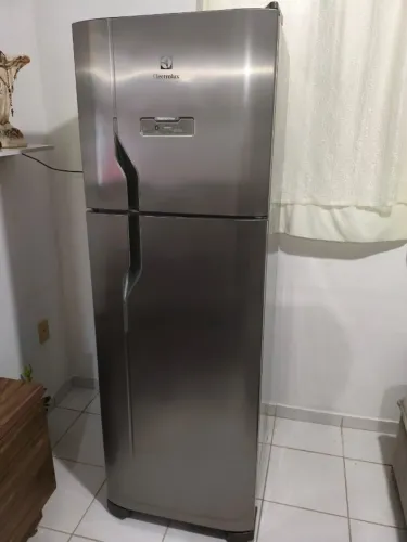 Geladeira Electrolux Inox