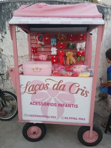 Vendo carrinho para laços