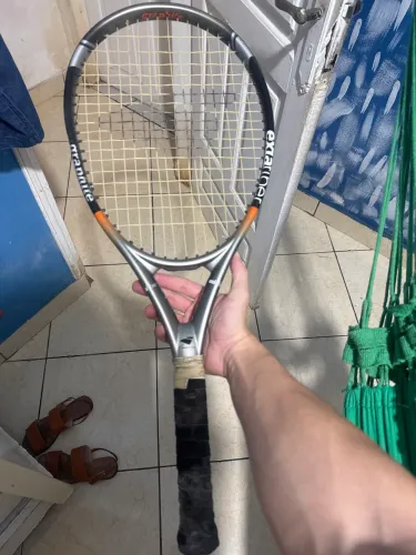 Raquete de tênis 