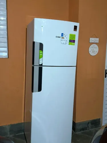 VENDO GELADEIRA CONSUL