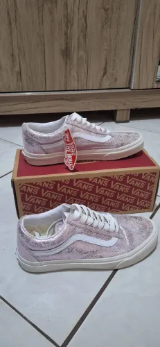 Tênis Vans Old Skool
