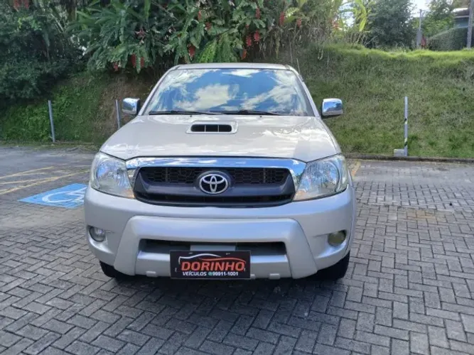 Toyota Hilux CD SRV D4-d 4X4 3.0 TDI Diesel AUT 2006