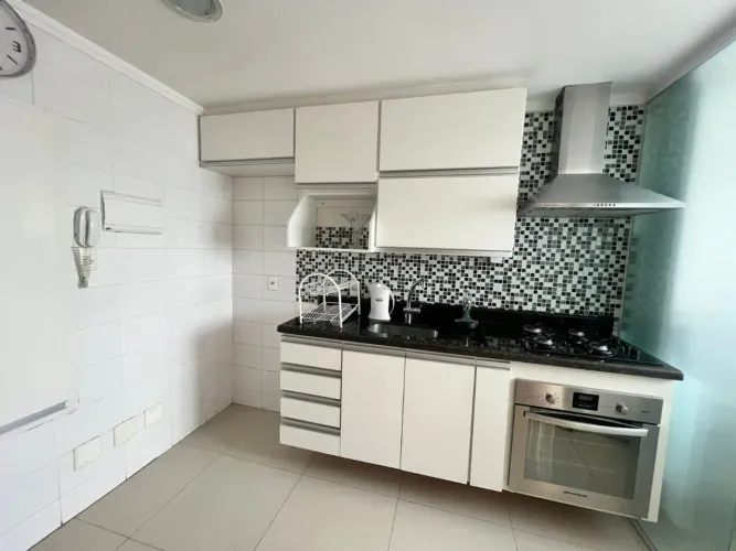 Apartamento para venda em Vila das Palmeiras com 2 quartos, sendo 1 suíte, 55m²