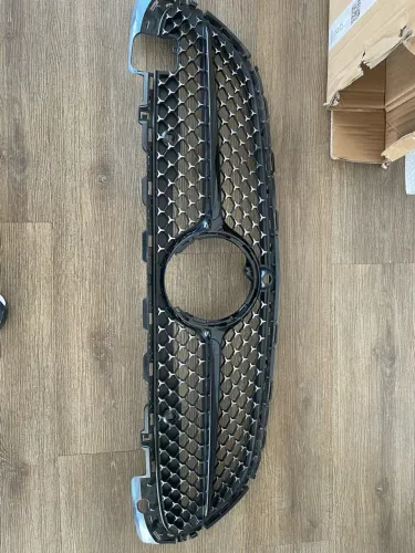 Grade original Mercedes C300 2022 a 2026