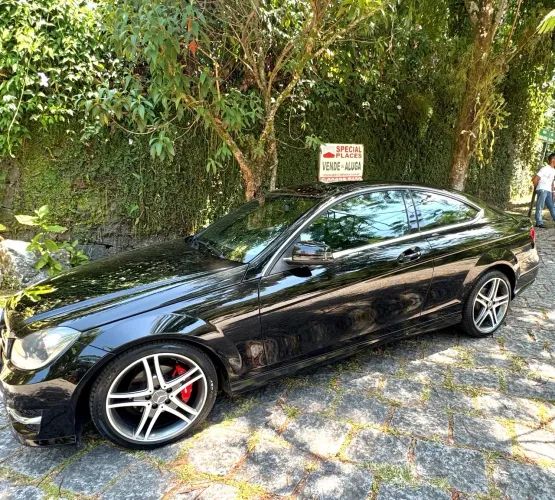 Mercedes-Benz C-180 CGI Coupe Sport 1.6 TB 16V Aut. 2013