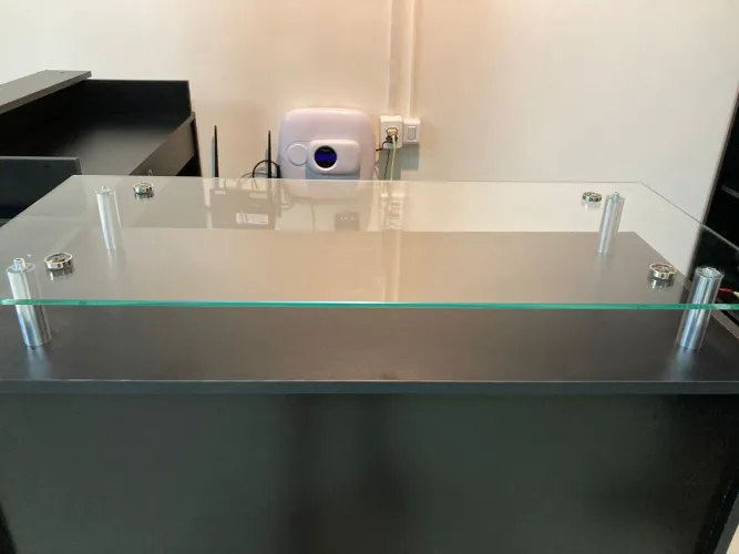 Balcão caixa em "L"