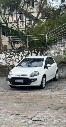 Fiat Punto Attractive Italia 1.4 F.flex 8V 5P 2015