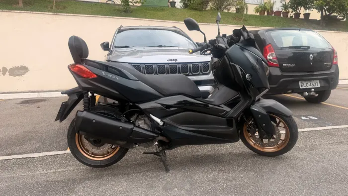 Yamaha Xmax 250