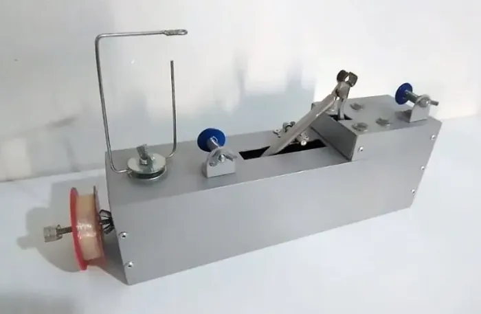 Máquina de fazer laços e gravatas
