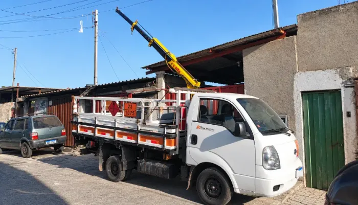 Kia Bongo K2500 2008 Com Munck