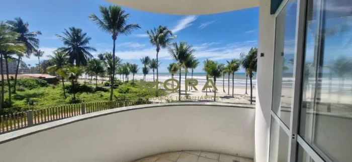 Apartamento pé na areia vista mar