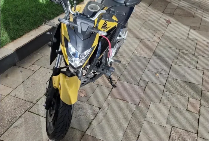 Cb 300f twister