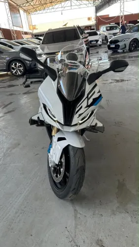 BMW S1000RR / 2.160KM / 9K em acessórios