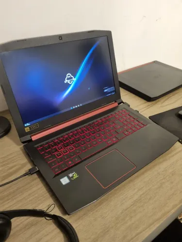 Acer Nitro 5 i7 8ª Gen | GTX 1050 Ti 4GB | 16GB RAM | SSD