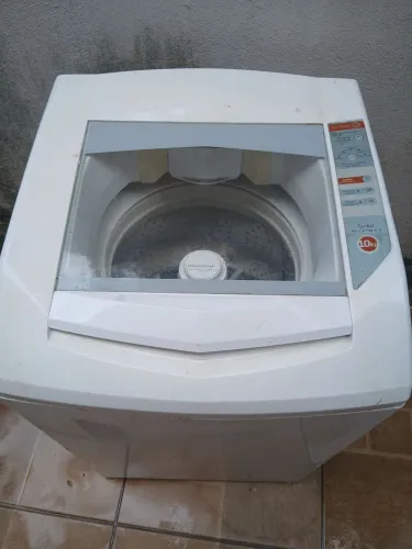 Vendo máquina de lavar Brastemp.