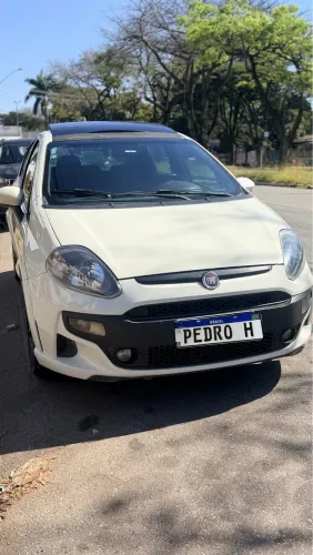 Fiat Punto Blackmotion 1.8 Flex 16V 5P. 2014