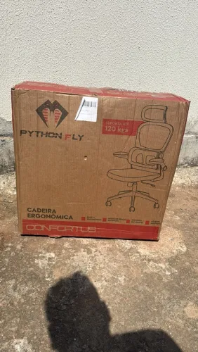 Cadeira de Escritório Ergonômica LACRADO NOVO