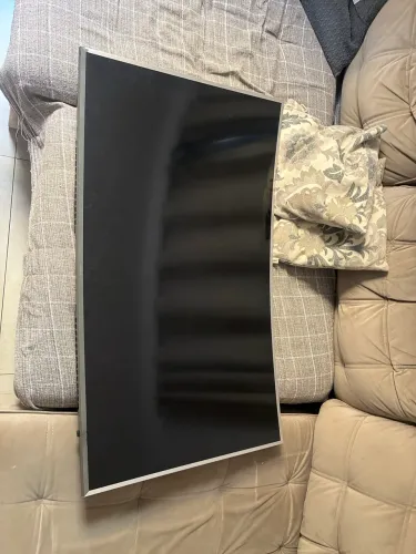 Smart TV Samsung Curva 49" 4K (Modelo UN49KU6500) - Para Peças / Conserto