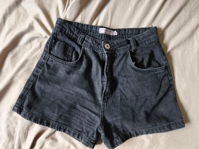 Short preto