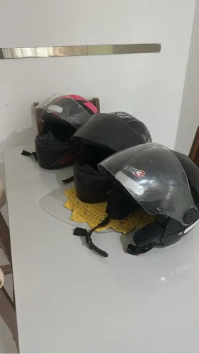 Capacete