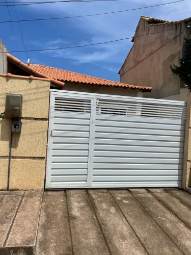 Leve toda a família a este ótimo lugar com muito espaço para se divertir.